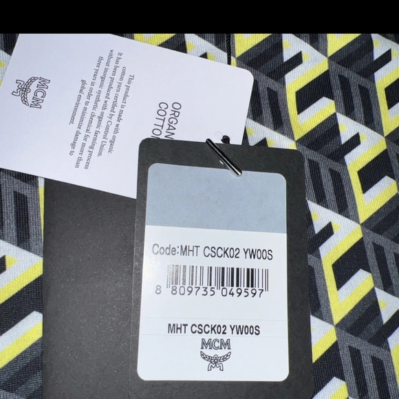 New MCM Mens T-Shirt Sz Large - Picture 5 of 5